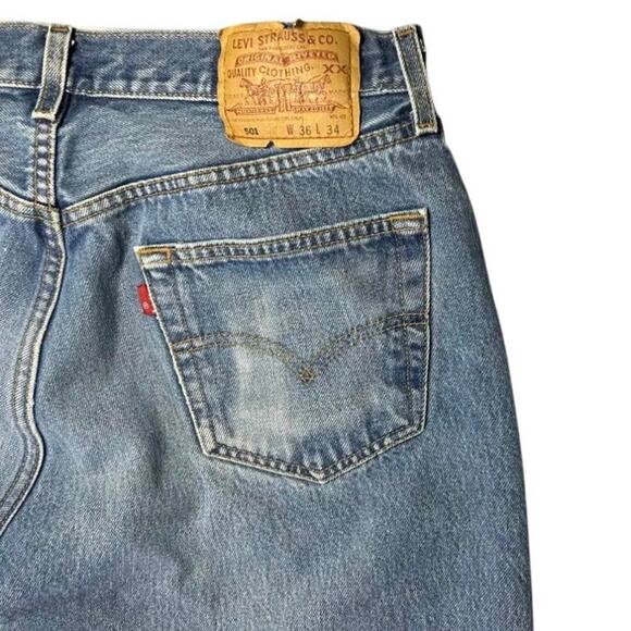 Levi’s 501 Vintage Men’s Straight Leg Jeans Blank Red Tab Size 36x34 - Picture 10 of 15